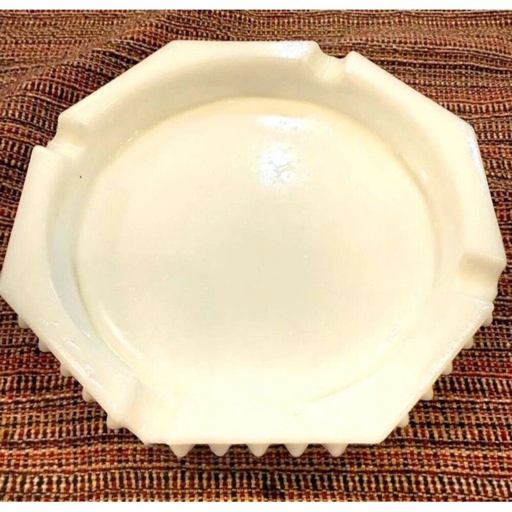 Fenton milk glass ashtray